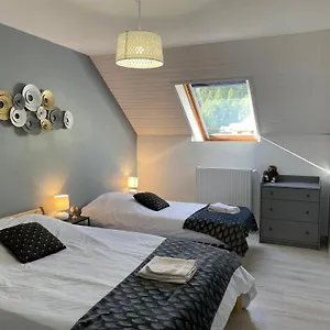 Maison L'aiguille - 2 Appartements, 5 Et Table D'hotes Au Pied De La Montagne A La Station De Apartment