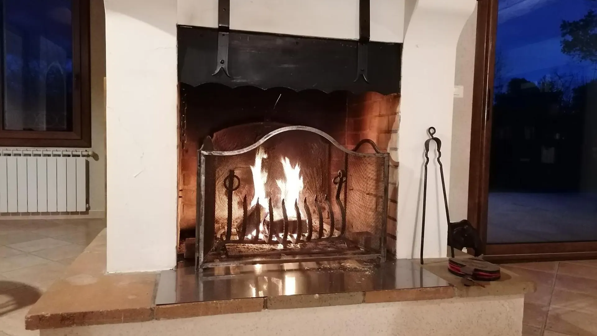 Maison Au Calme Entre Vignes Et Luberon Saint-Martin-de-la-Brasque 0*,
